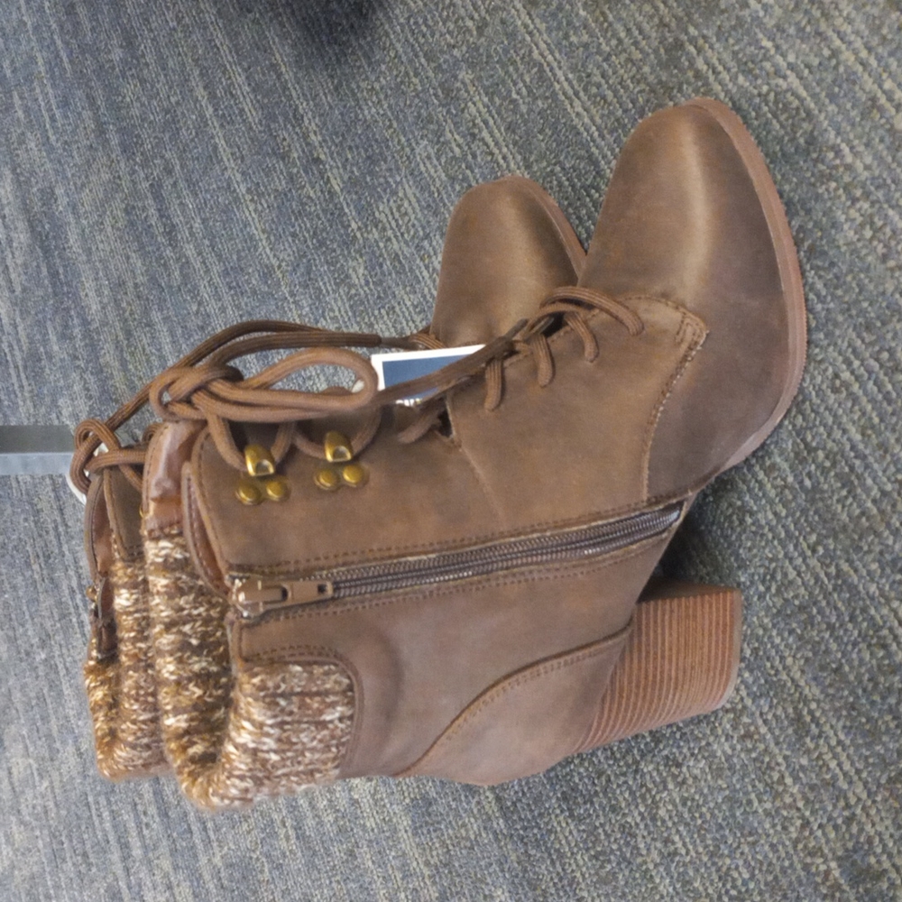 Xoxo brown boots